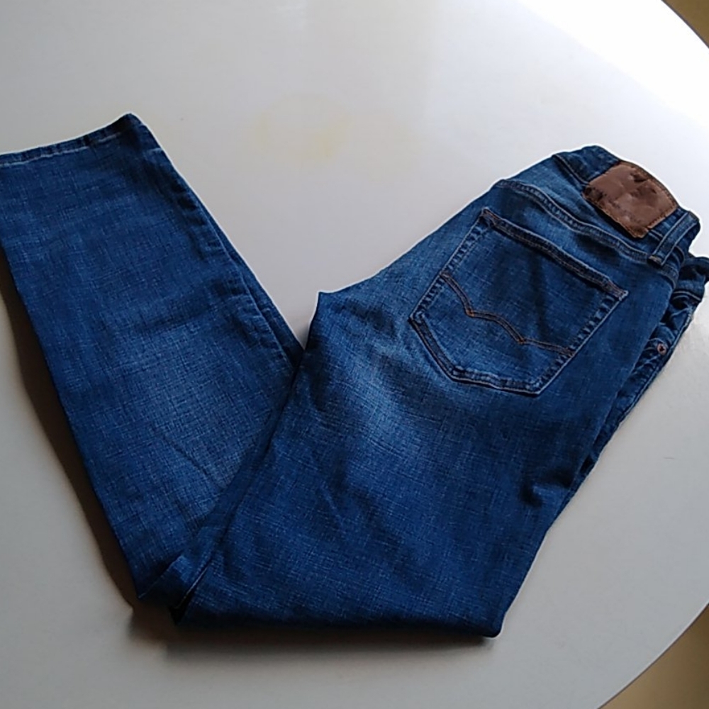 American Eagle men's jeans